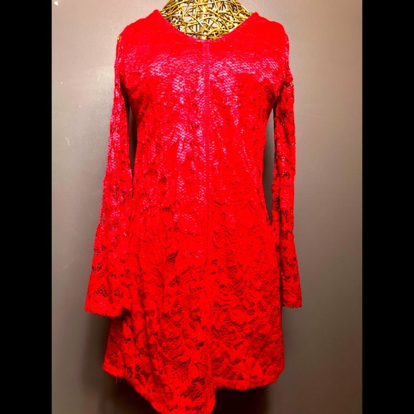 Xtraordinary Red Lace Dress With Lining Size Small - Picture 1 of 8